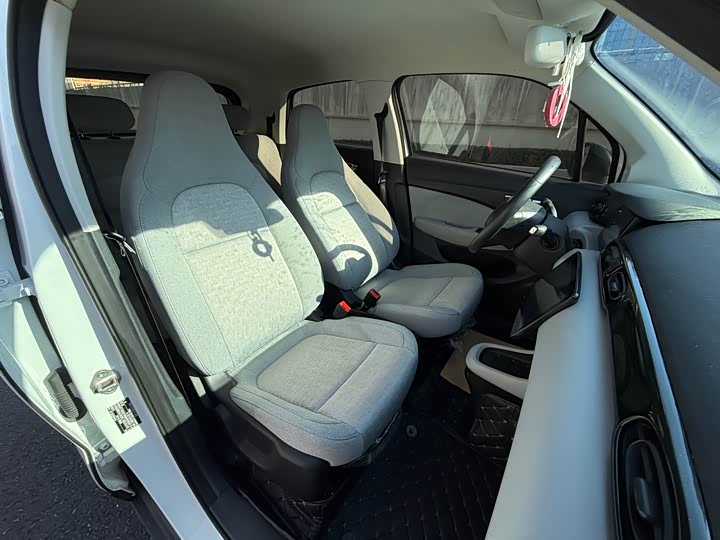 Фото 8 - Leapmotor T03