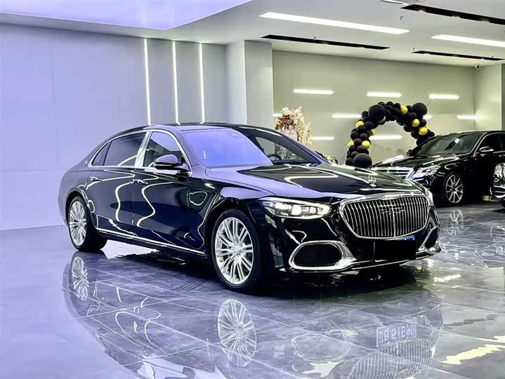 Фото 7 - Mercedes-Benz Maybach S-Class