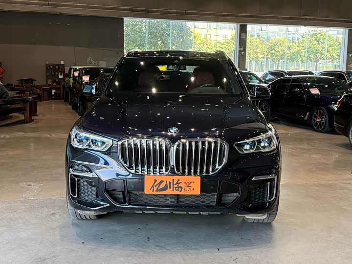 Фото 2 - BMW X5