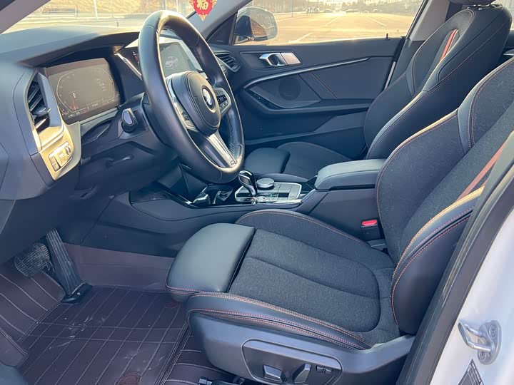 Фото 4 - BMW 2 Series