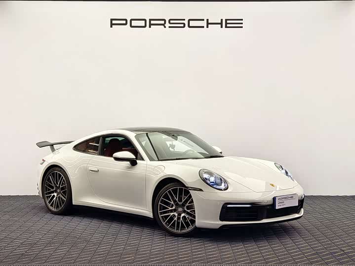 Фото 1 - Porsche 911