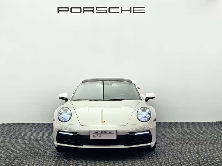 Фото 2 - Porsche 911