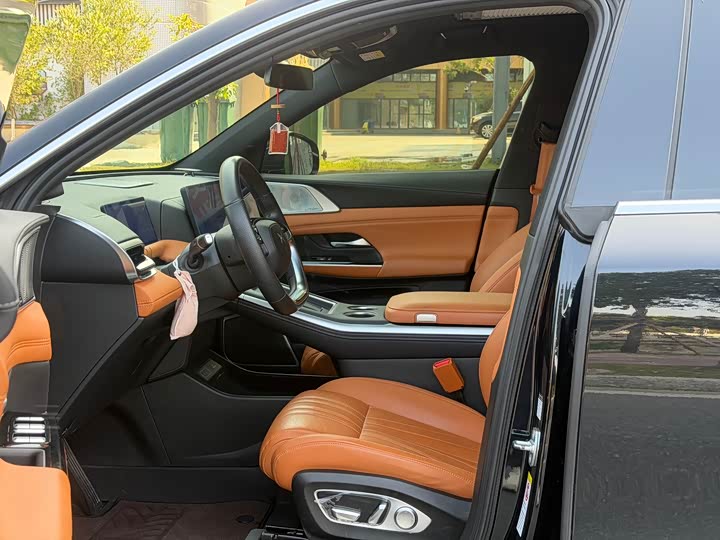 Фото 6 - XPeng G9