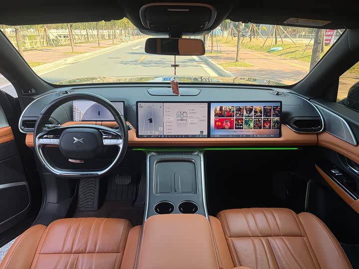 Фото 7 - XPeng G9