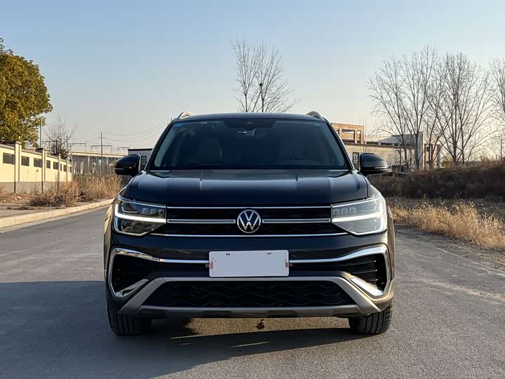 Фото 2 - Volkswagen Tharu