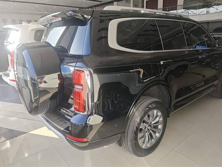 Фото 3 - Tank 500 Hybrid