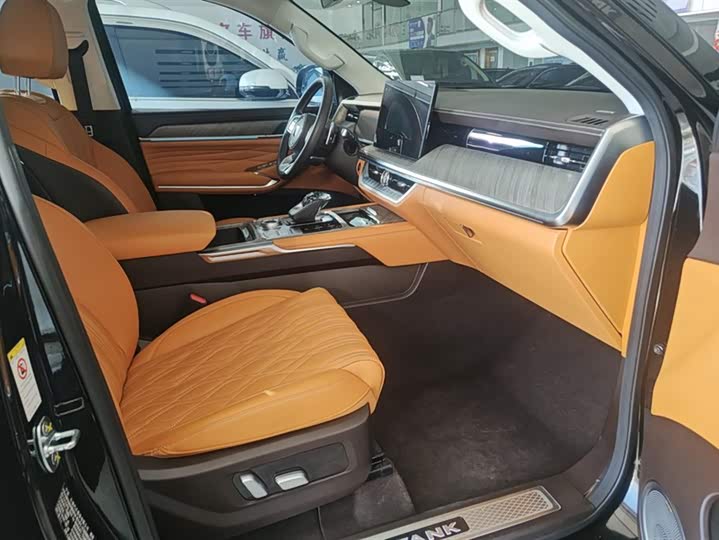 Фото 8 - Tank 500 Hybrid