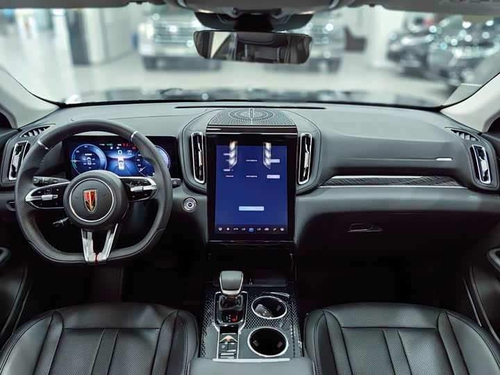 Фото 5 - Hongqi HS3 Hybrid