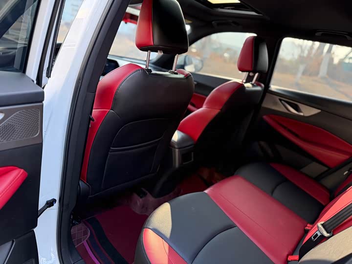 Фото 9 - Changan CS35 Plus