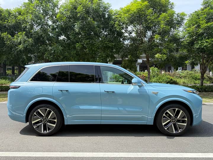 Фото 5 - LiXiang L8