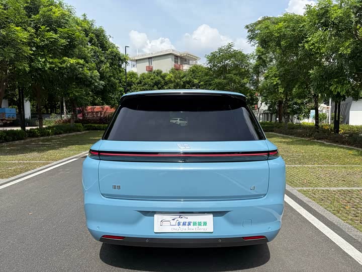 Фото 7 - LiXiang L8