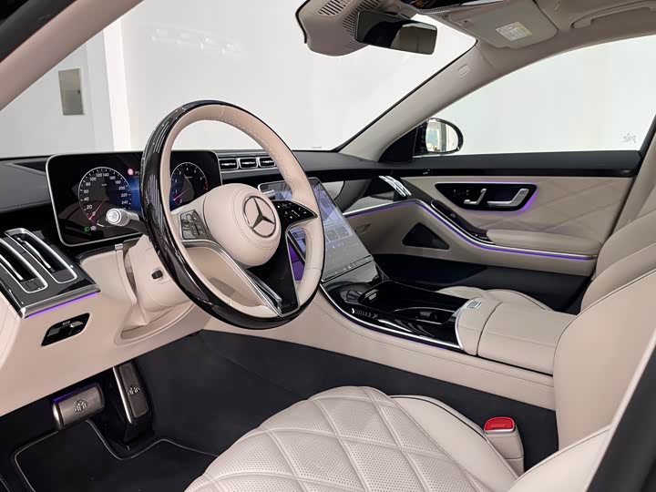 Фото 5 - Mercedes-Benz Maybach S-Class