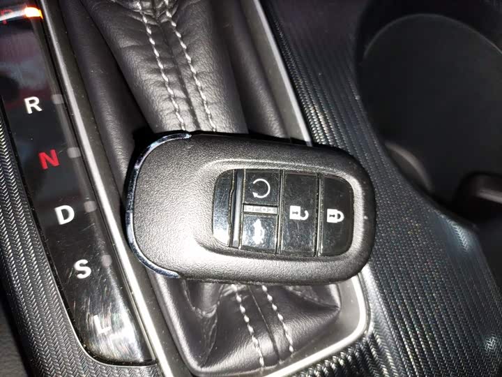 Фото 9 - Honda Civic