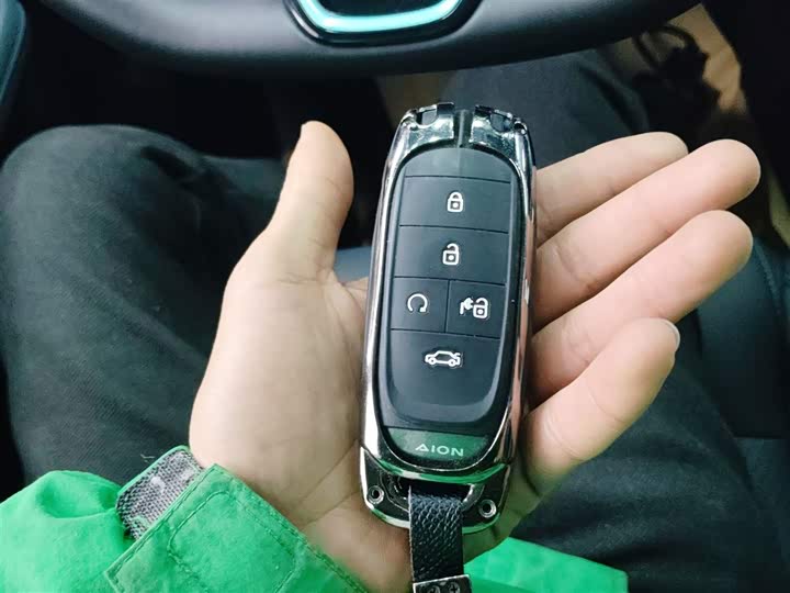 Фото 9 - GAC Aion Y