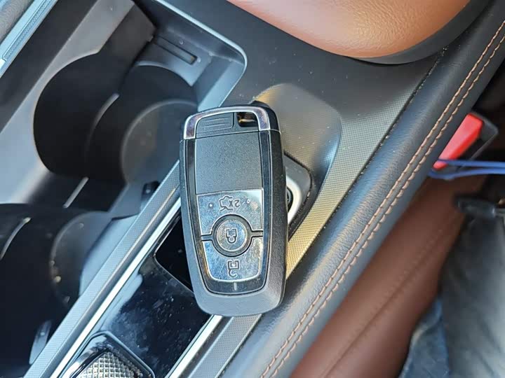 Фото 9 - Lincoln Z (Zephyr)