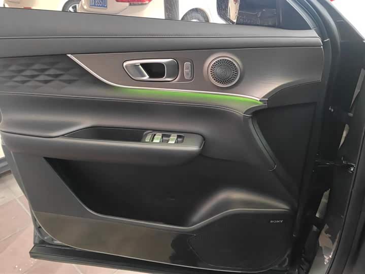 Фото 7 - Chery Fulwin T8