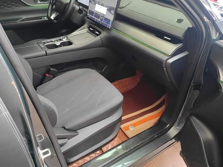 Фото 8 - Chery Fulwin T8