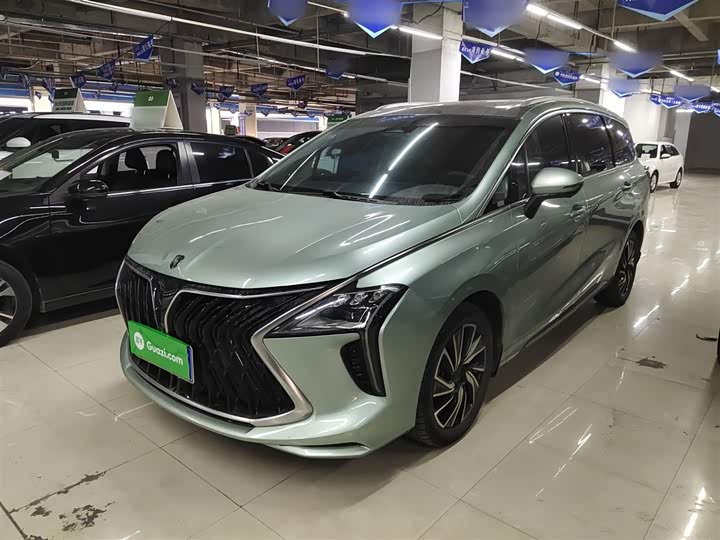 Фото 1 - Dongfeng Forthing Yacht