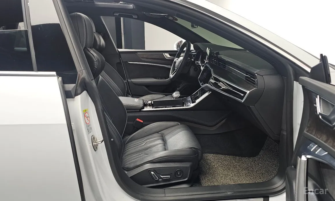 Фото 11 - Audi A7