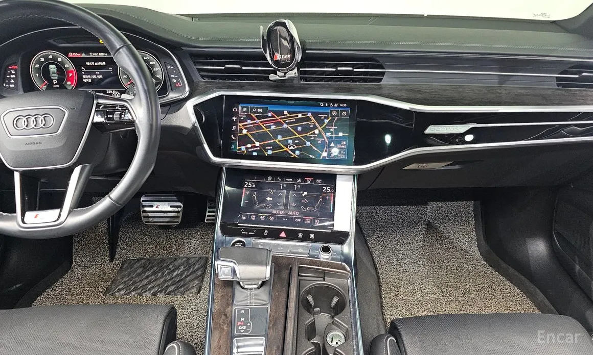 Фото 14 - Audi A7