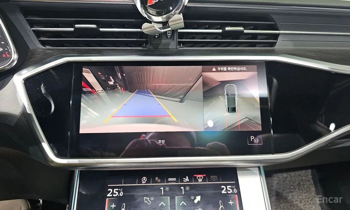 Фото 15 - Audi A7