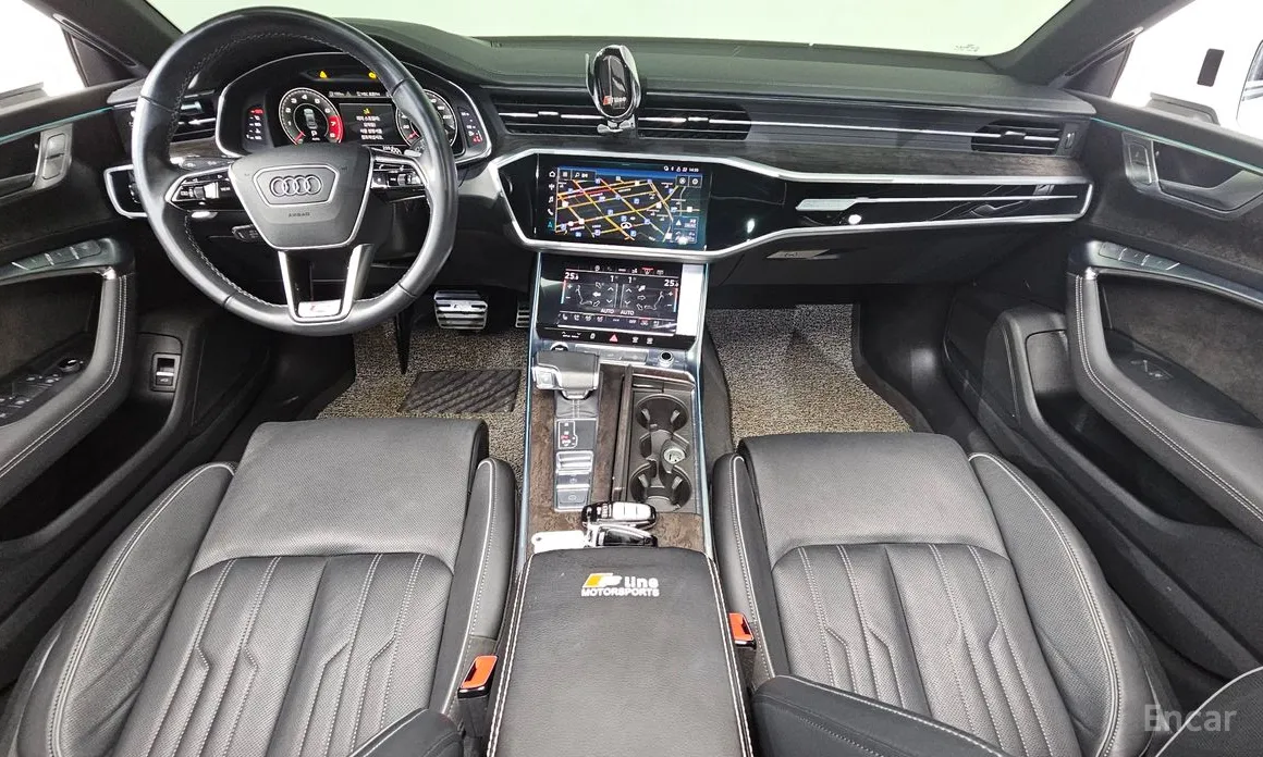 Фото 7 - Audi A7