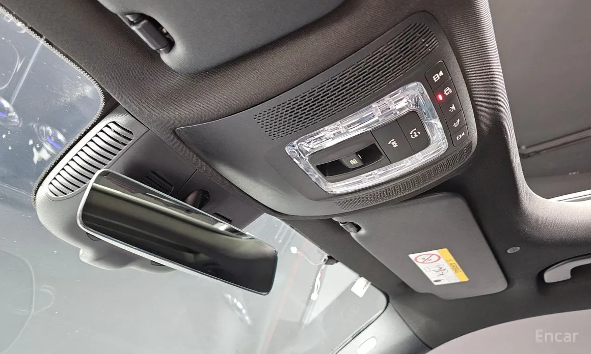 Фото 16 - Mercedes-Benz GLB-Class