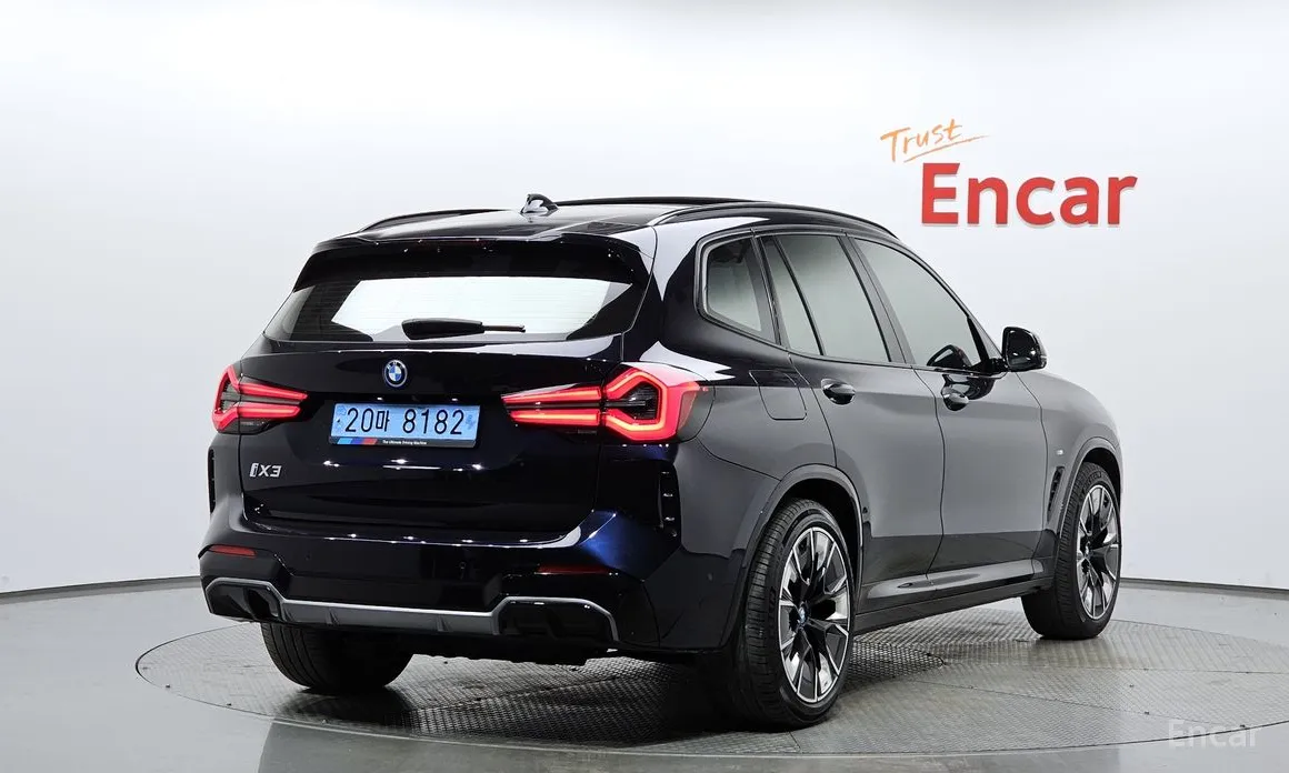 Фото 2 - BMW iX3