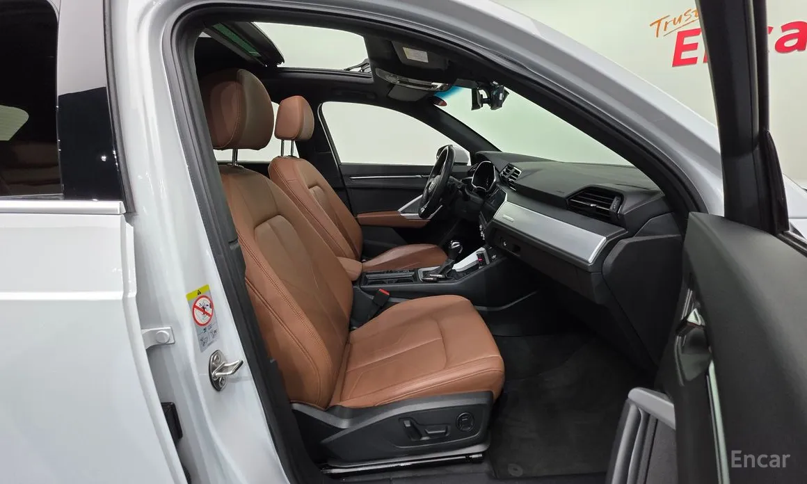 Фото 10 - Audi Q3