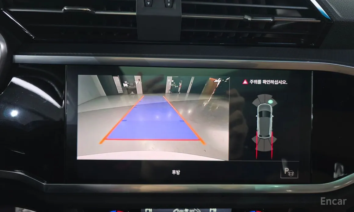 Фото 17 - Audi Q3