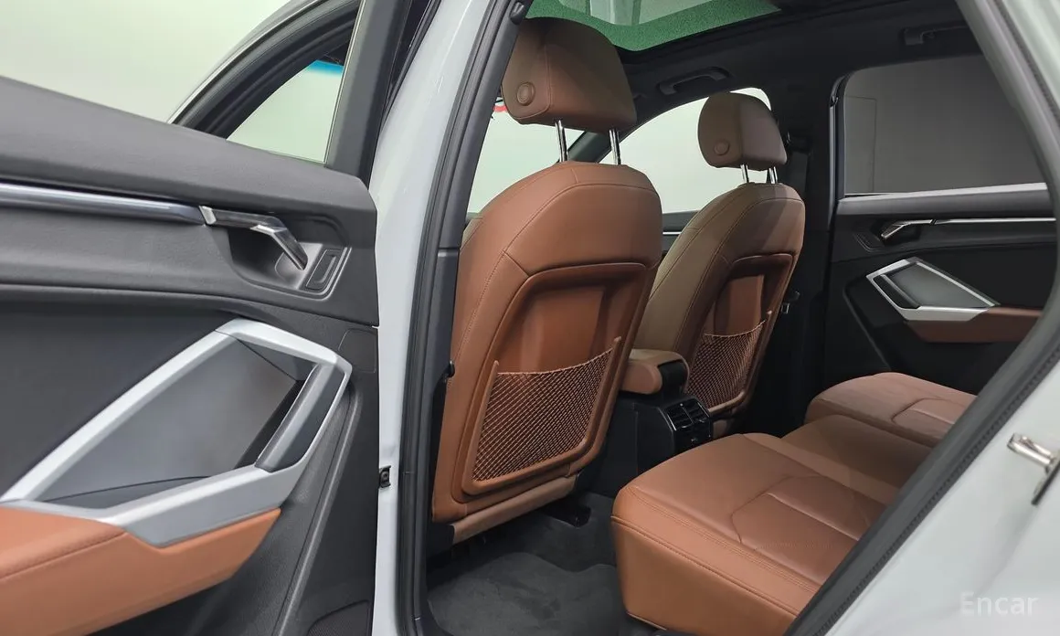 Фото 18 - Audi Q3