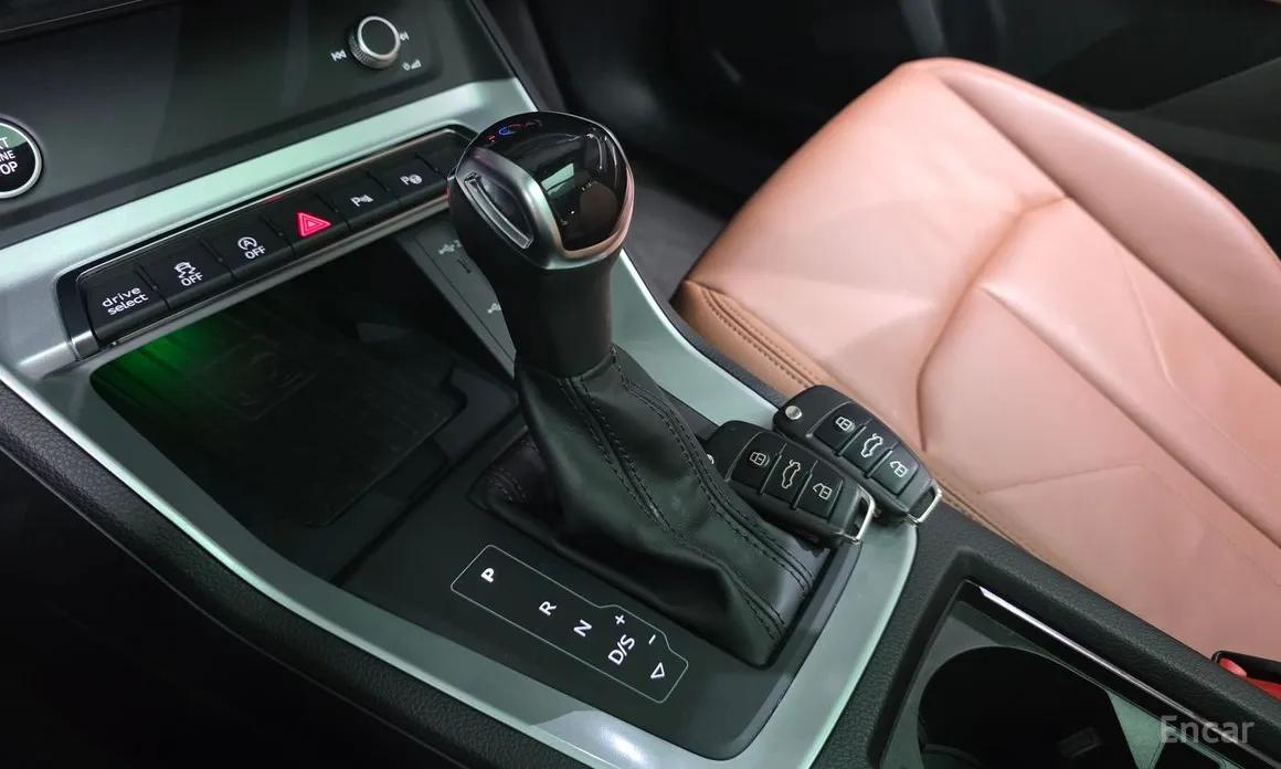 Фото 9 - Audi Q3