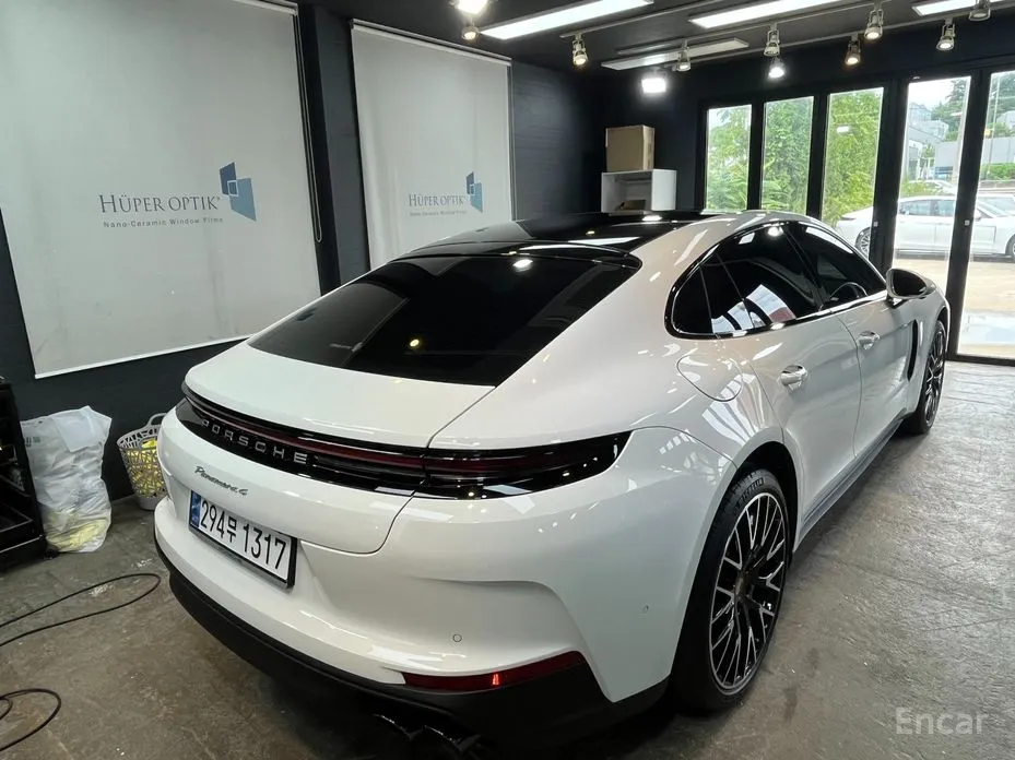 Фото 8 - Porsche Panamera