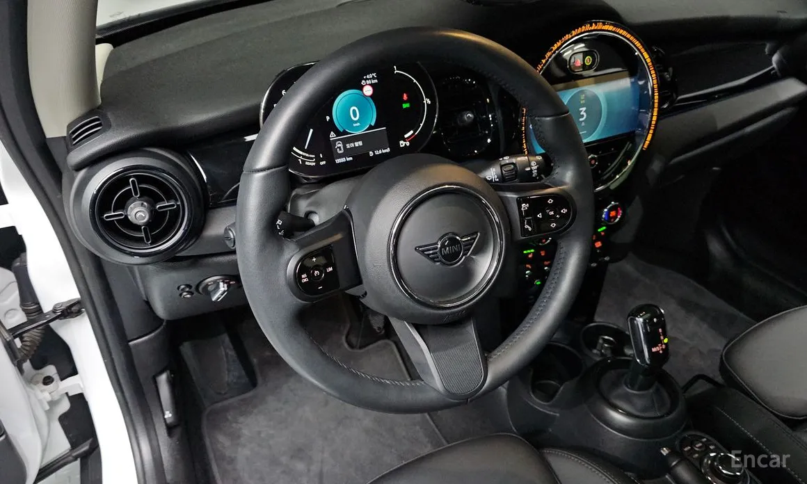 Фото 13 - Mini Cooper
