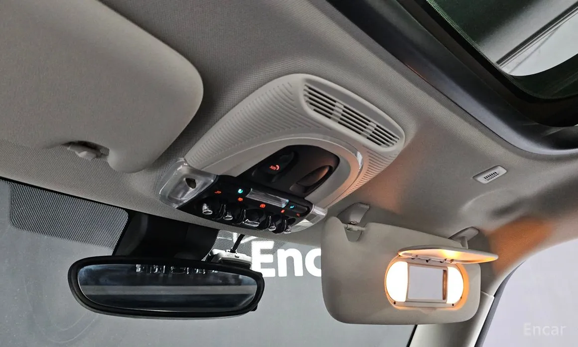 Фото 18 - Mini Cooper