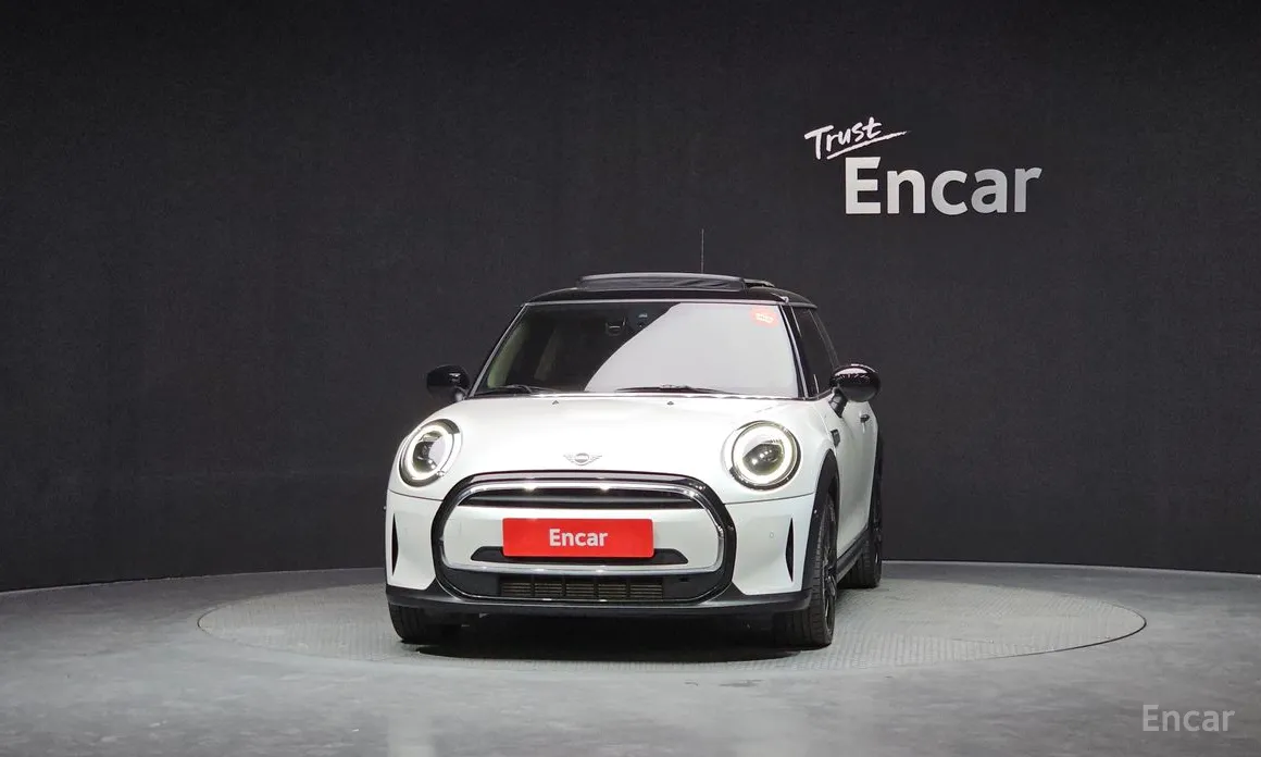 Фото 3 - Mini Cooper