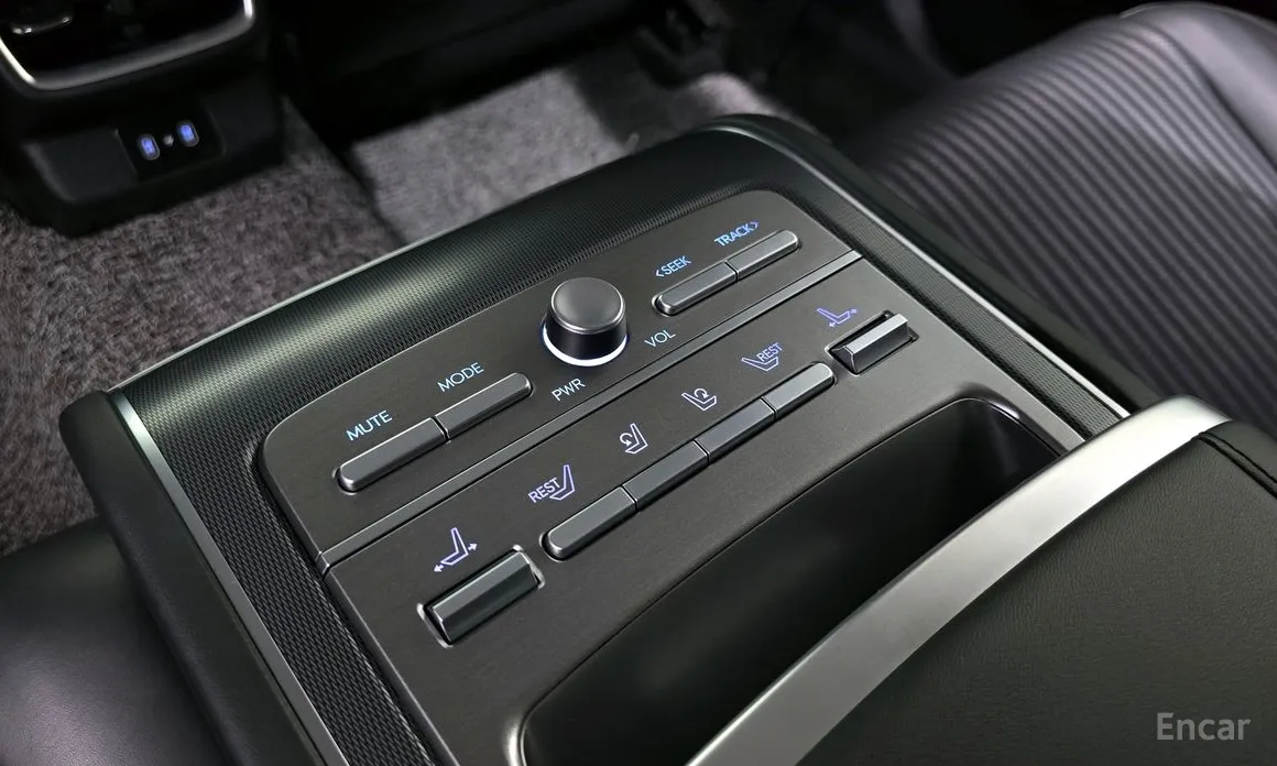 Фото 18 - Hyundai Grandeur