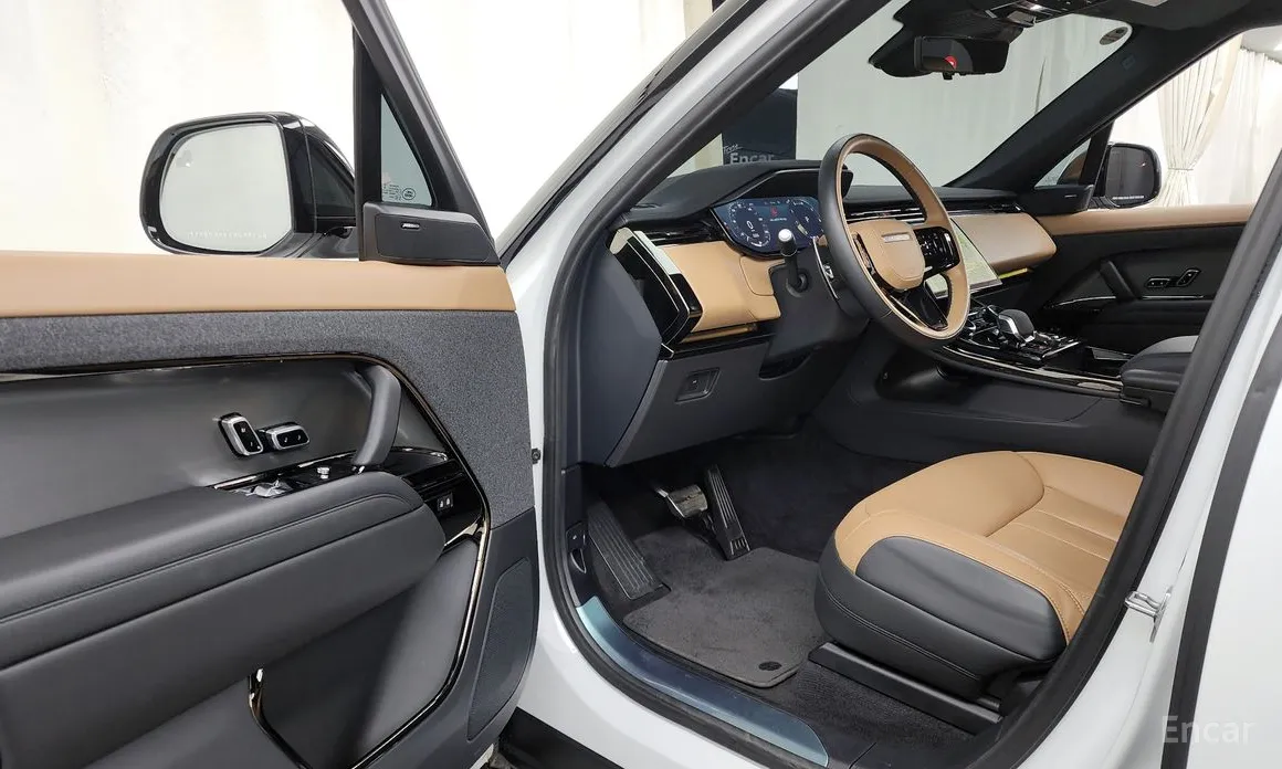 Фото 10 - Land Rover Range Rover Sport