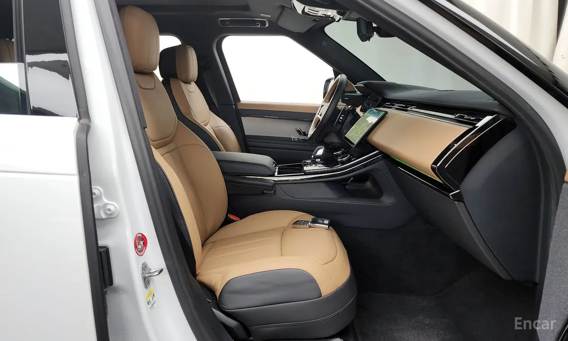 Фото 11 - Land Rover Range Rover Sport