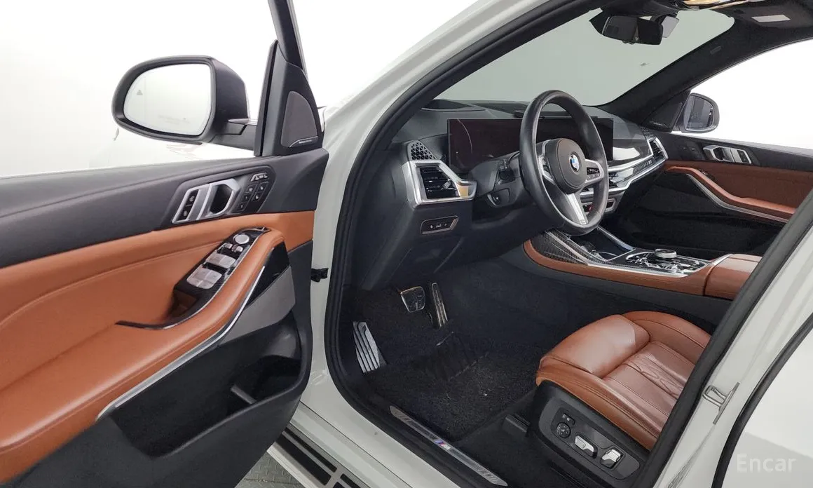 Фото 10 - BMW X7