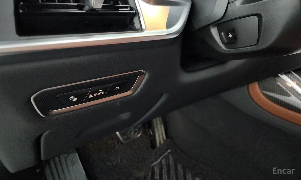 Фото 20 - BMW X7