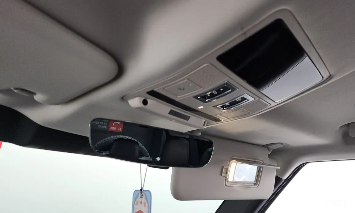 Фото 17 - Land Rover Defender