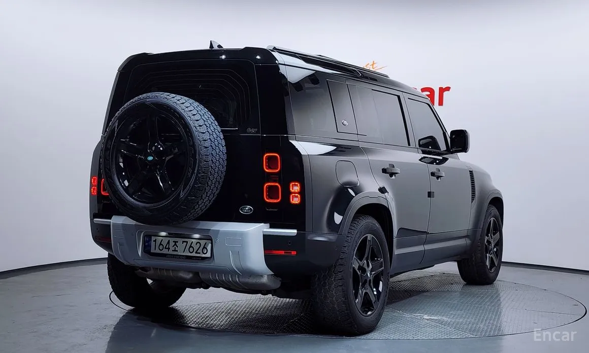 Фото 2 - Land Rover Defender