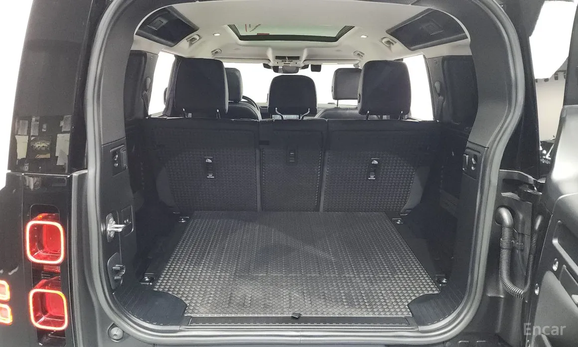 Фото 20 - Land Rover Defender