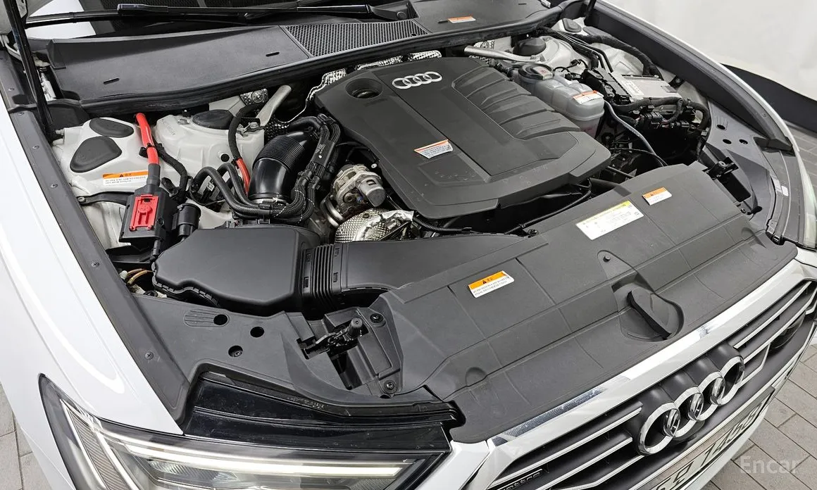 Фото 6 - Audi A6