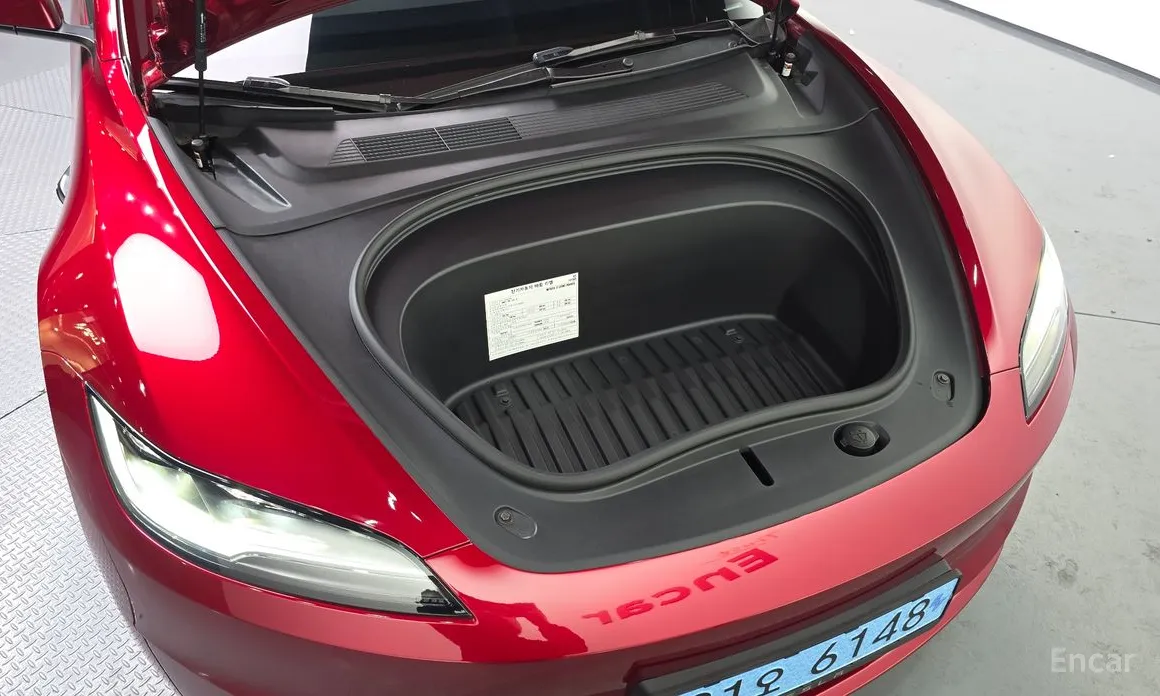 Фото 6 - Tesla Model 3