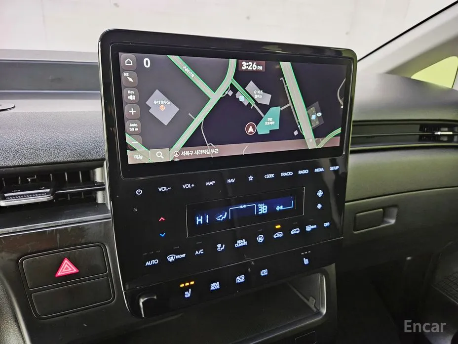 Фото 10 - Hyundai Staria