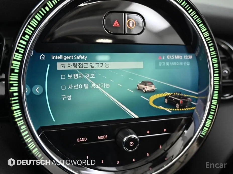 Фото 17 - Mini Cooper Convertible