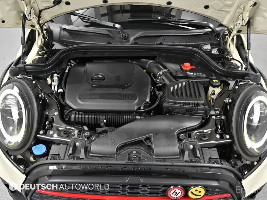 Фото 6 - Mini Cooper Convertible