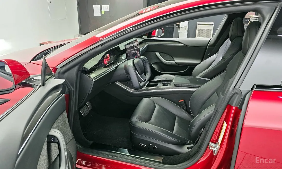 Фото 10 - Tesla Model S